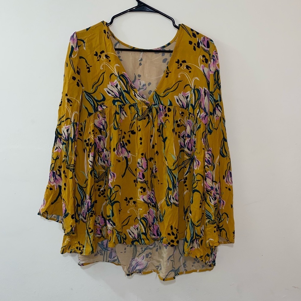 Free People Top - Picture 2 of 4